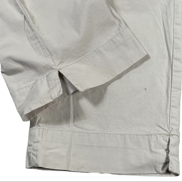 So Stretch Sz 3 khaki capri pants, slits on sides, thin waistband, pockets, EUC - Picture 4 of 10